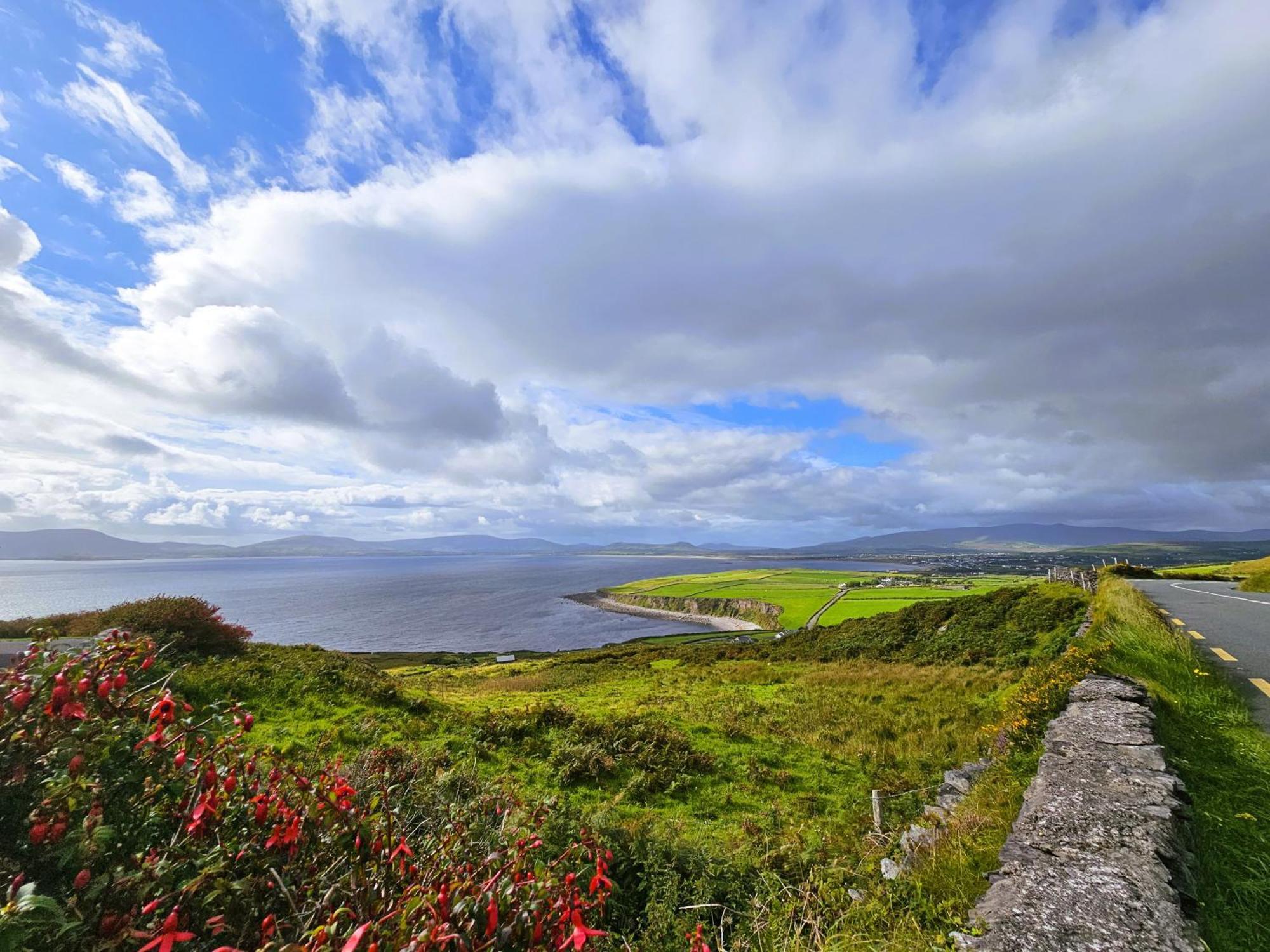 Fuchsia Lodge - New Luxury 5* Beachside Lodge With Sauna - 4 Beds Ensuite - Spectacular Location Waterville Exterior foto